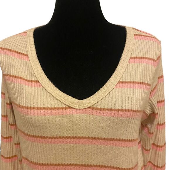 ‎American Eagle Outfitters Striped Sweater - Picture 2 of 11